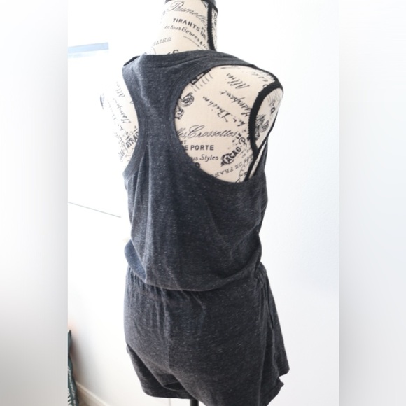 Vintage Nike Romper Womens Small Gray Racerback Activewear Gym Yoga Retro Y2K - Picture 4 of 6